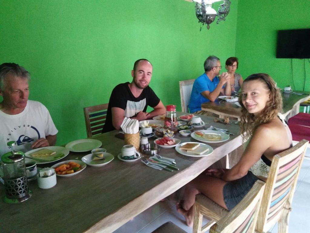 Buyan Homestay Sanur Exterior foto